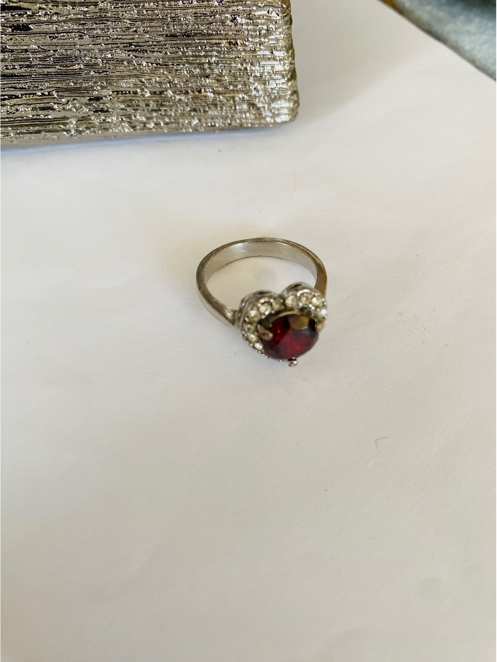 Heart-Shaped Red and White stones Accent Ring Size 6.5